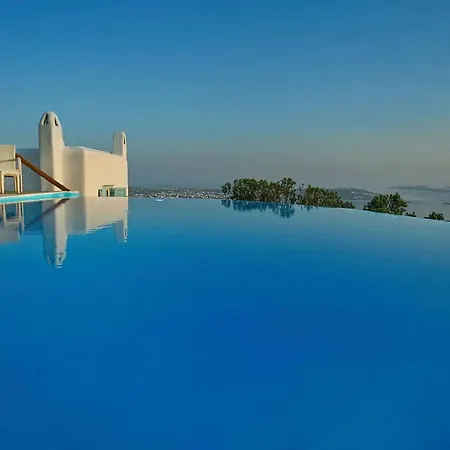 Super Deluxe Mykonos Celestial Vista 11 Bedrooms 2 Private Infinity Pools Helipad Kastro Villa Fanari (Mykonos)