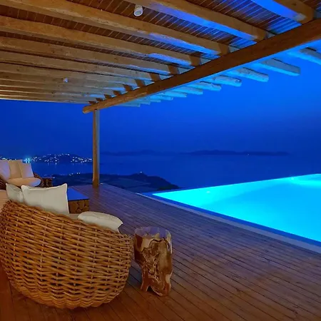 Super Deluxe Mykonos Celestial Vista 11 Bedrooms 2 Private Infinity Pools Helipad Kastro Villa Fanari (Mykonos)